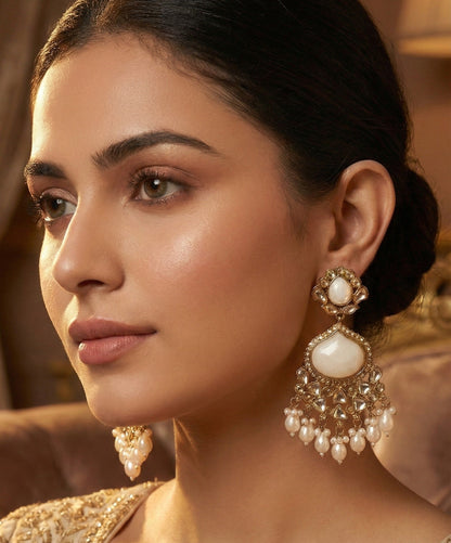 kundan jhumka,meenakari earrings,kahmiri earring,chandbali,chandelier earrings, dome jhumkas,pearl cluster jhumka, long earrings,heavy earrings,big earrings,designer earrings,latest design,new design