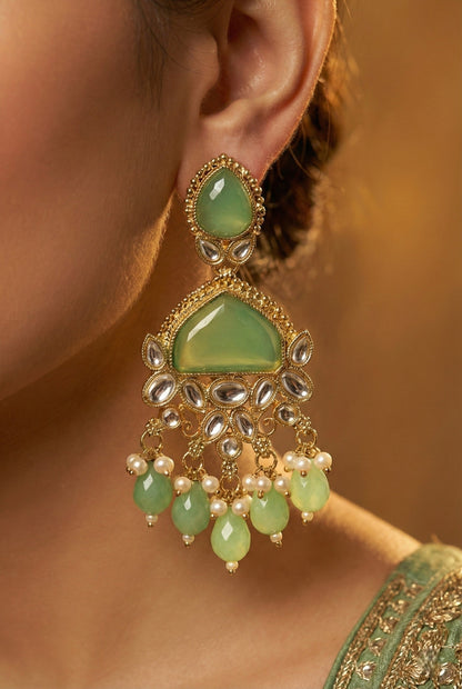 kundan jhumka,meenakari earrings,kahmiri earring,chandbali,chandelier earrings, dome jhumkas,pearl cluster jhumka, long earrings,heavy earrings,big earrings,designer earrings,latest design,new design