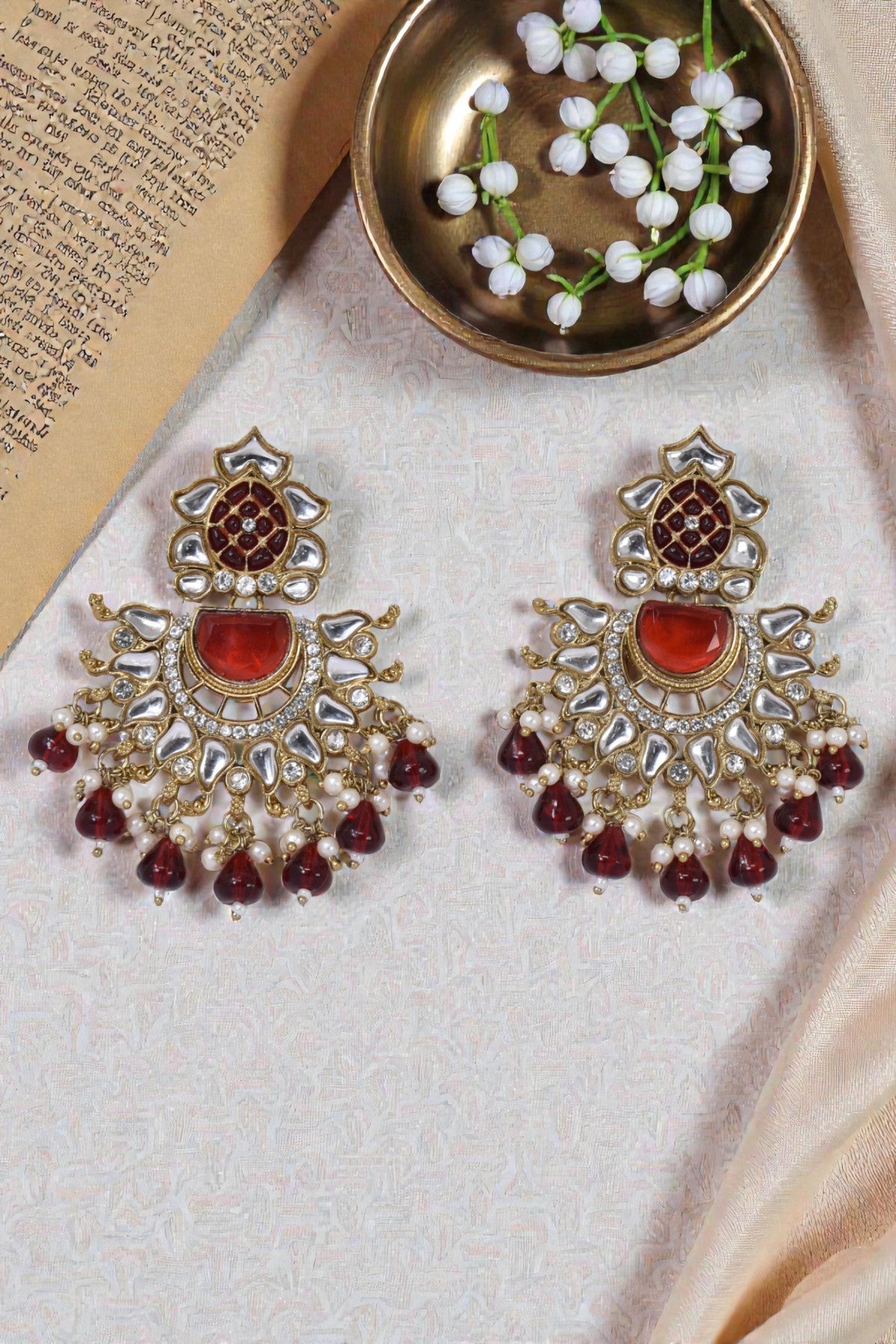 kundan jhumka,meenakari earrings,kahmiri earring,chandbali,chandelier earrings, dome jhumkas,pearl cluster jhumka, long earrings,heavy earrings,big earrings,designer earrings,latest design,new design