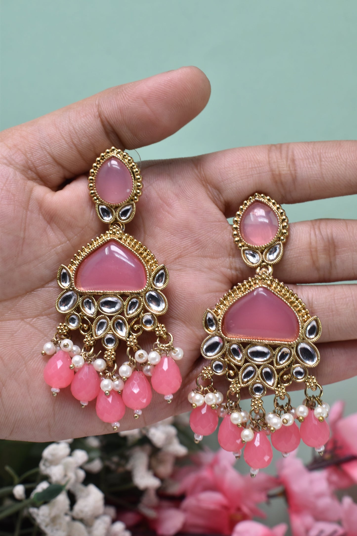 kundan jhumka,meenakari earrings,kahmiri earring,chandbali,chandelier earrings, dome jhumkas,pearl cluster jhumka, long earrings,heavy earrings,big earrings,designer earrings,latest design,new design