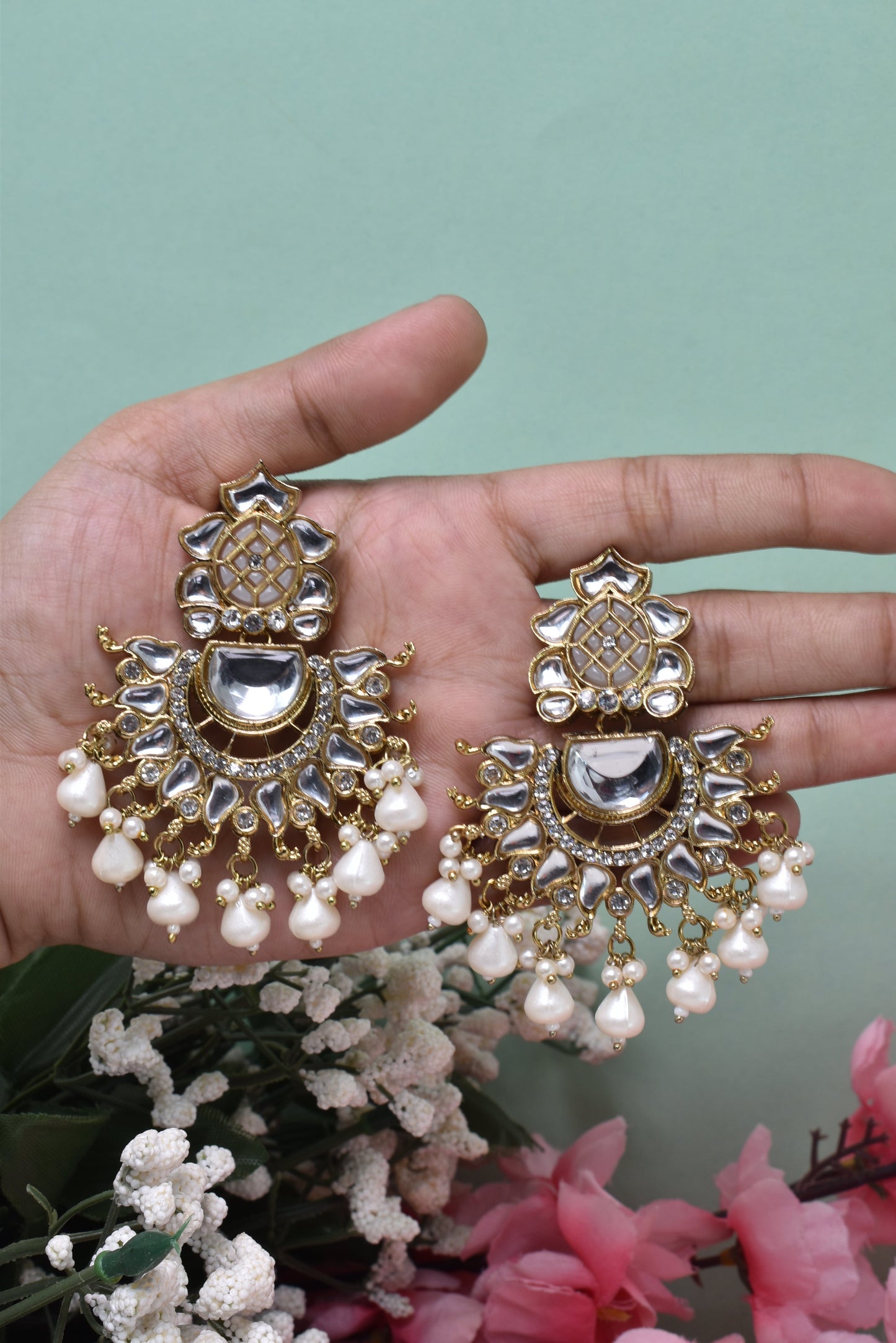 kundan jhumka,meenakari earrings,kahmiri earring,chandbali,chandelier earrings, dome jhumkas,pearl cluster jhumka, long earrings,heavy earrings,big earrings,designer earrings,latest design,new design