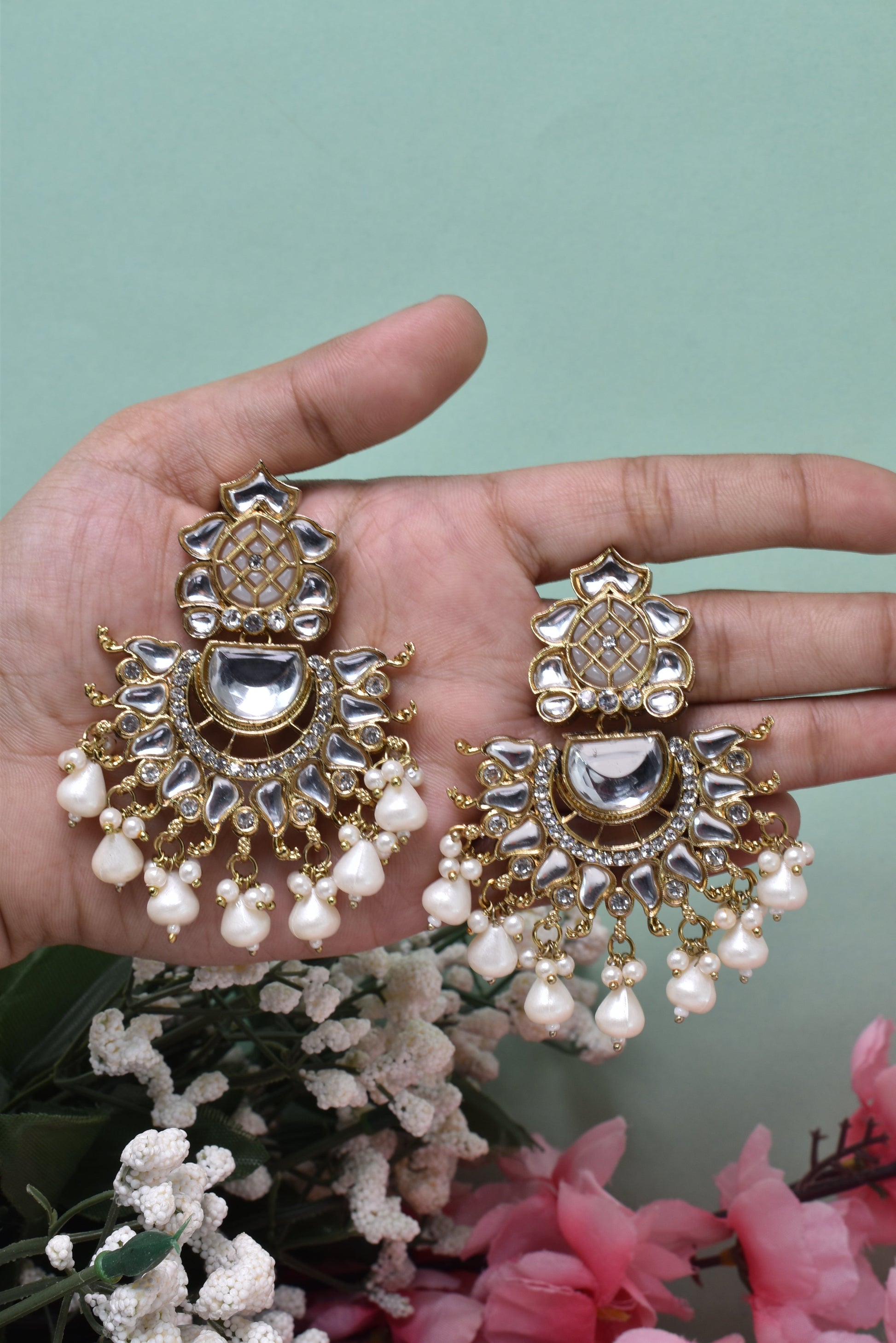 kundan jhumka,meenakari earrings,kahmiri earring,chandbali,chandelier earrings, dome jhumkas,pearl cluster jhumka, long earrings,heavy earrings,big earrings,designer earrings,latest design,new design