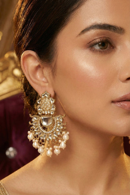 kundan jhumka,meenakari earrings,kahmiri earring,chandbali,chandelier earrings, dome jhumkas,pearl cluster jhumka, long earrings,heavy earrings,big earrings,designer earrings,latest design,new design