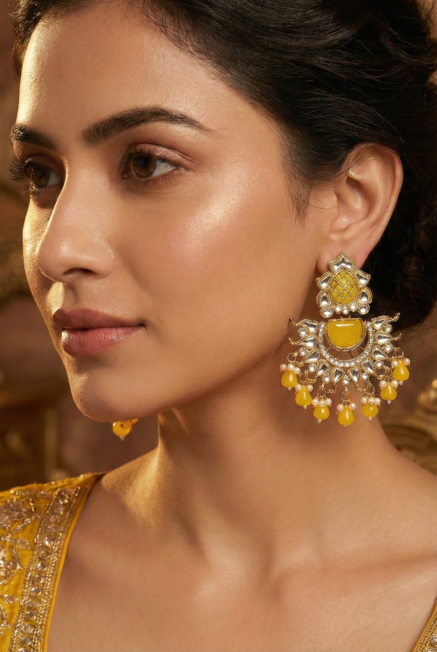 kundan jhumka,meenakari earrings,kahmiri earring,chandbali,chandelier earrings, dome jhumkas,pearl cluster jhumka, long earrings,heavy earrings,big earrings,designer earrings,latest design,new design