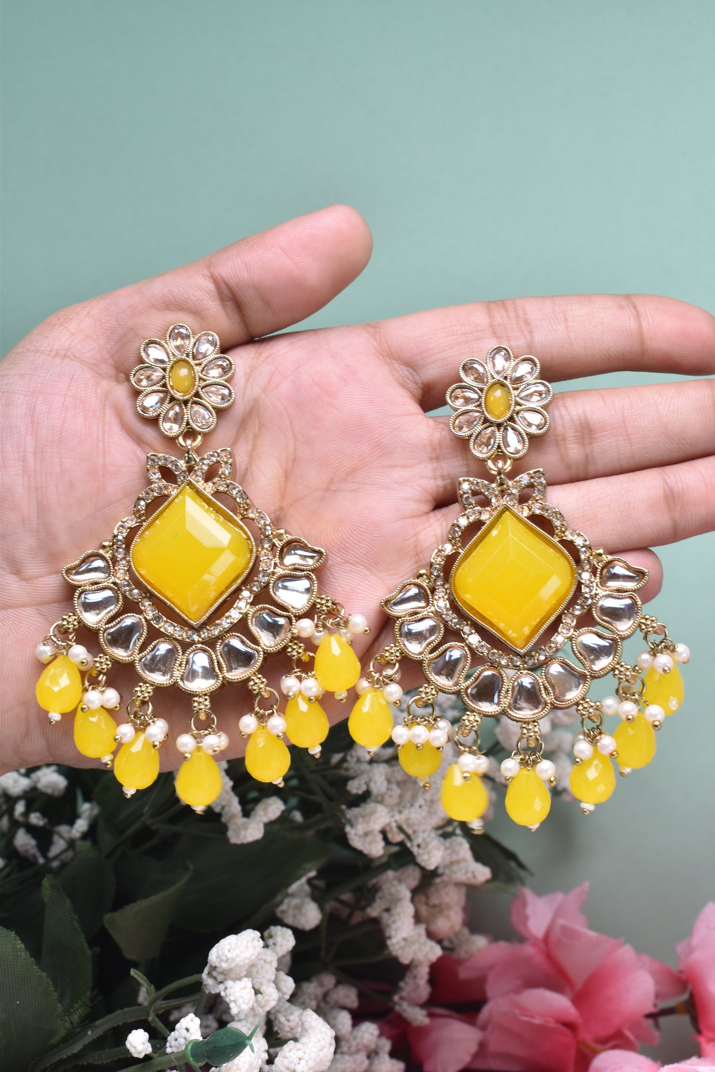 kundan jhumka,meenakari earrings,kahmiri earring,chandbali,chandelier earrings, dome jhumkas,pearl cluster jhumka, long earrings,heavy earrings,big earrings,designer earrings,latest design,new design