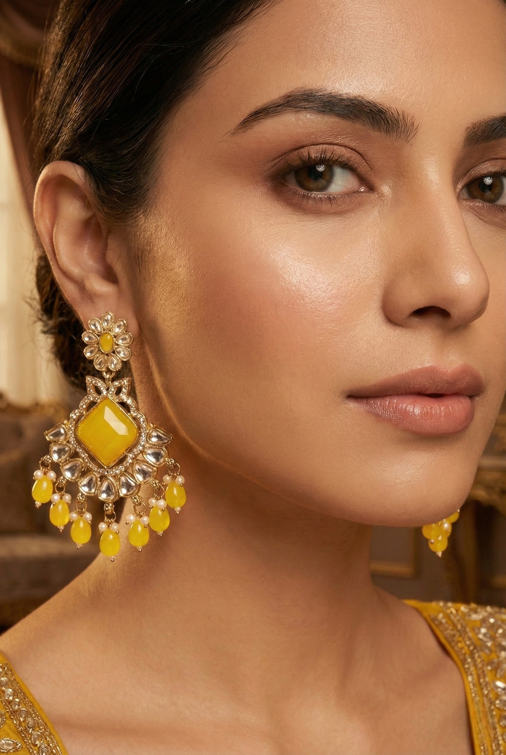 kundan jhumka,meenakari earrings,kahmiri earring,chandbali,chandelier earrings, dome jhumkas,pearl cluster jhumka, long earrings,heavy earrings,big earrings,designer earrings,latest design,new design