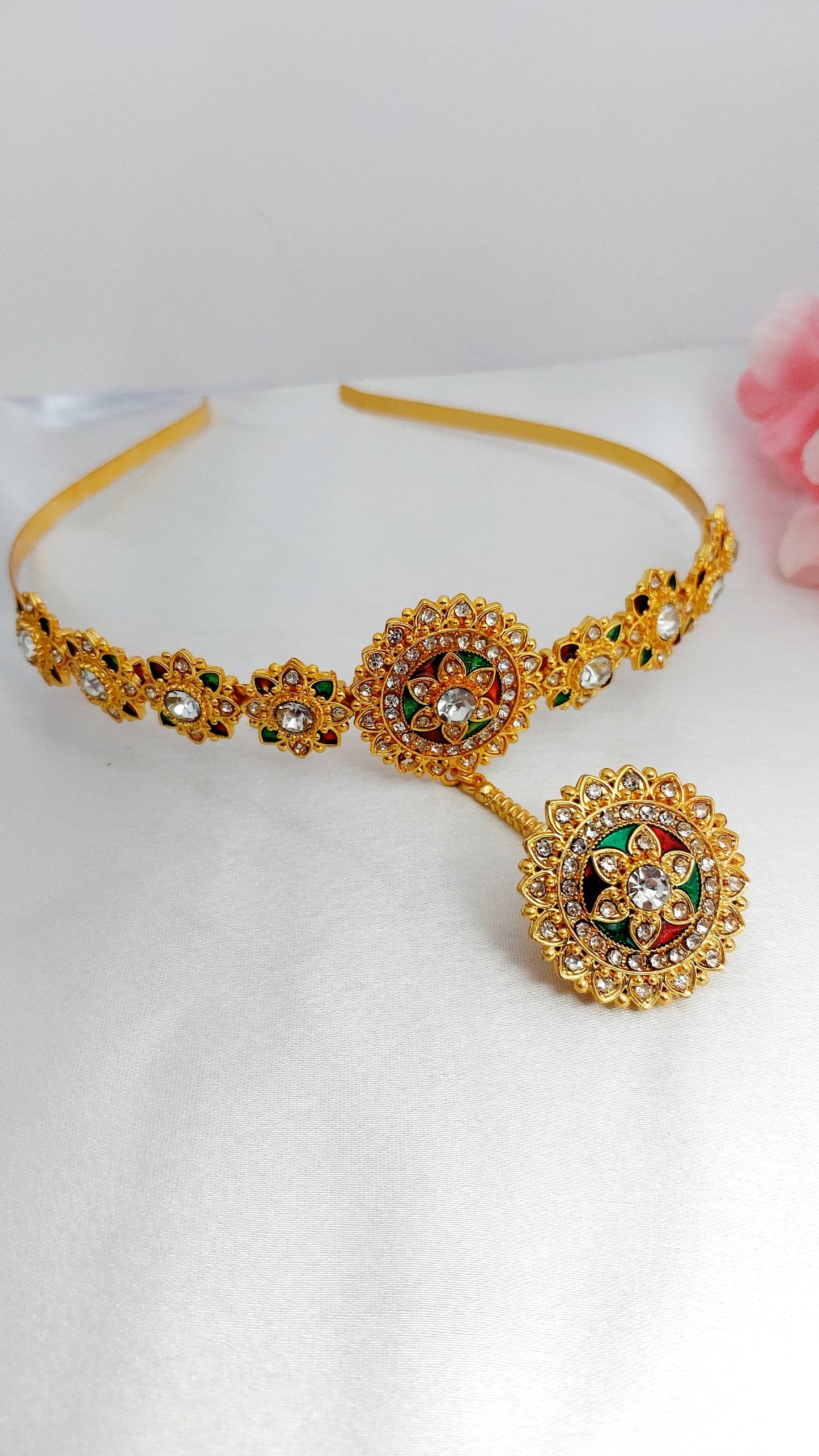 bor,borla Sispatti with borla,mathapatti, bor with mathapatti,hairbadd sispatti,rajasthani jewellery,rajputi jewellery,sispatti hairband