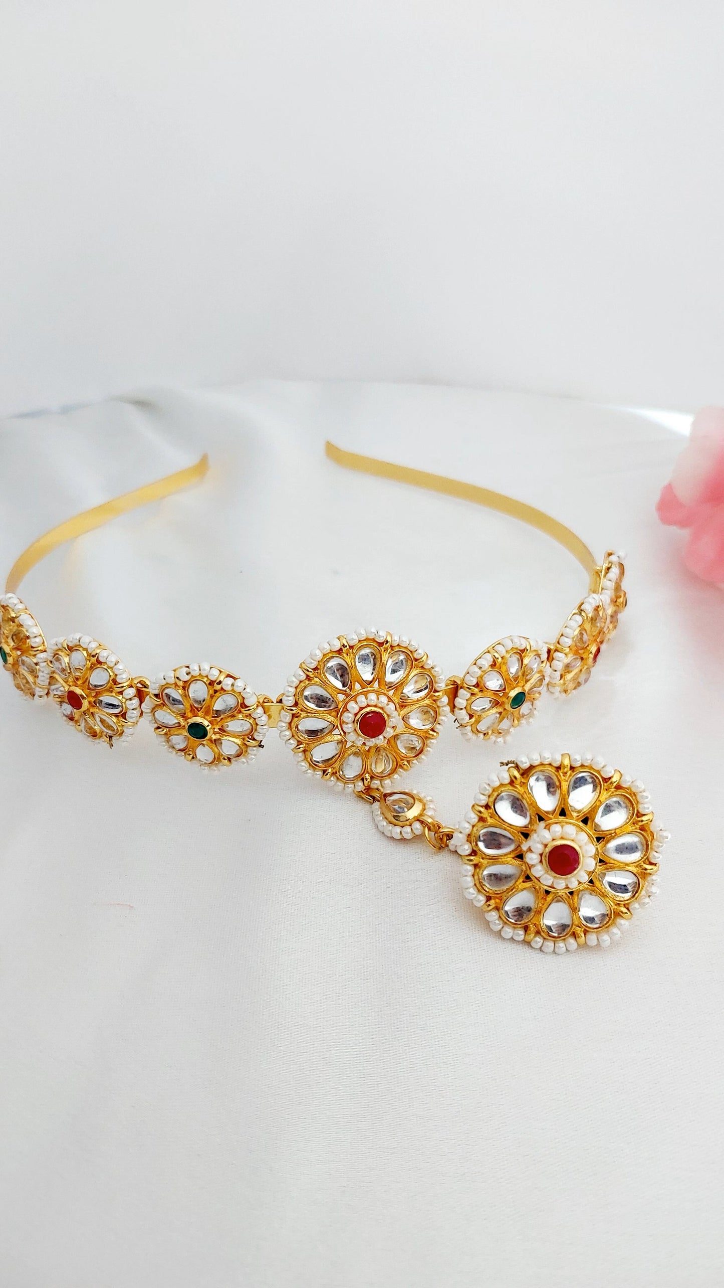 bor,borla Sispatti with borla,mathapatti, bor with mathapatti,hairbadd sispatti,rajasthani jewellery,rajputi jewellery,sispatti hairband