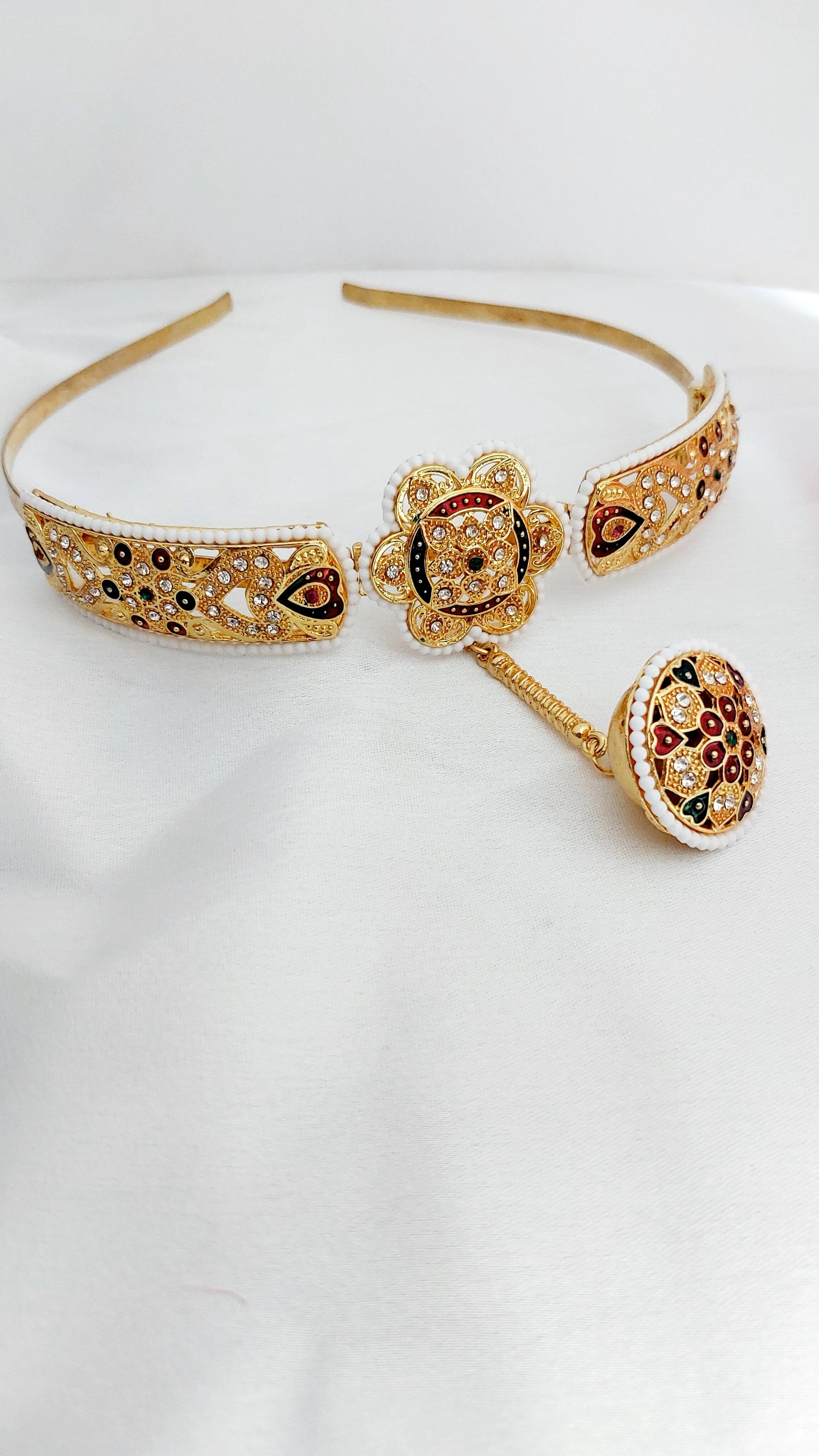 bor,borla Sispatti with borla,mathapatti, bor with mathapatti,hairbadd sispatti,rajasthani jewellery,rajputi jewellery,sispatti hairband