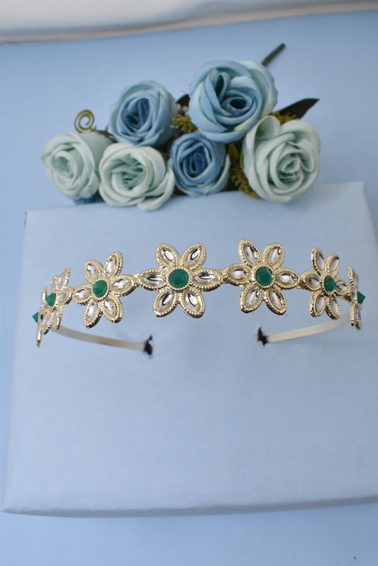 Hairband,Green n white kundan studded hairband,wedding sispatti,sispatti hairband,hairband sispatti,matthapatti hairband,sisful,maangtikka,hair accessory, Matthapatti style Hairband,