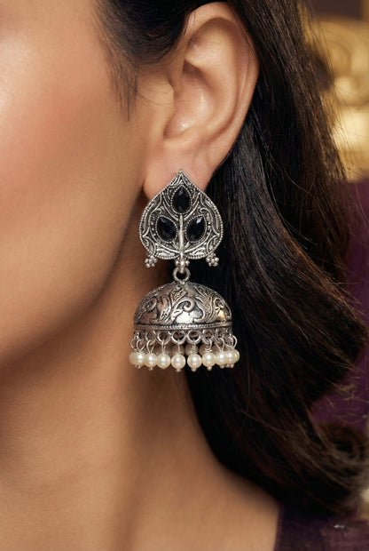 Silver Plated, Stylish Oxidised Paan Motif Jhumka Earrings for Women and Girls, Traditional Ethnic Pearl Drop Wedding Festive Party Jewellery, Traditional Leaf Design Black Coloured Ethnic Earring