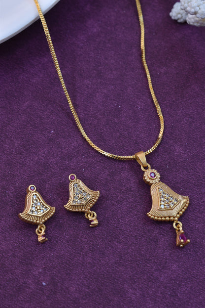 Meira Jewellery Gold Plated Stone Studded Pendant Necklace with Pink Center Accent for Women, Lightweight Party Jewellery for Festive, Wedding, Evening and Daily Styling with Premium Finish Chain-02