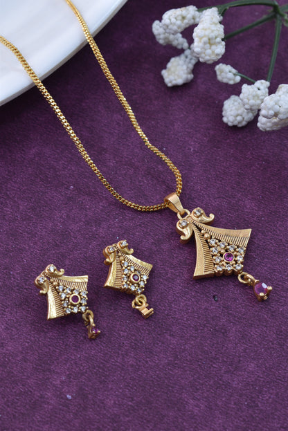 Meira Jewellery Gold Plated Stone Studded Pendant Necklace with Pink Center Accent for Women, Lightweight Party Jewellery for Festive, Wedding, Evening and Daily Styling with Premium Finish Chain-17