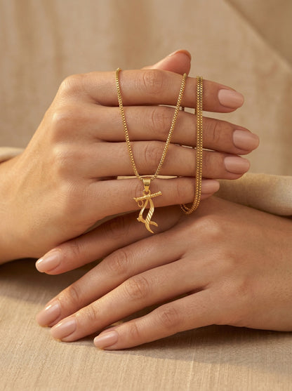 Meira Jewellery Gold Plated Traditional Chain Pendant in Stylish Krishna Murli Design for Women, Minimalist Gold Chain Necklace with Religious Style Charm, Daily Ethnic Simple Pendant Chain Necklace