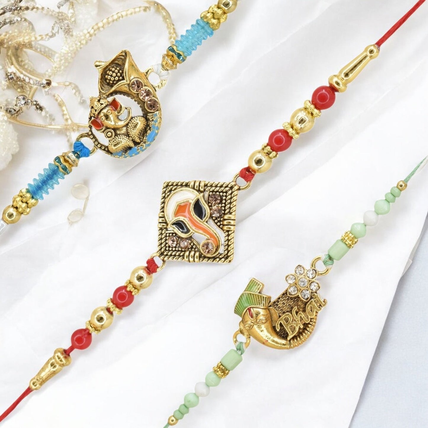 Rakhi with Greeting Card and Box