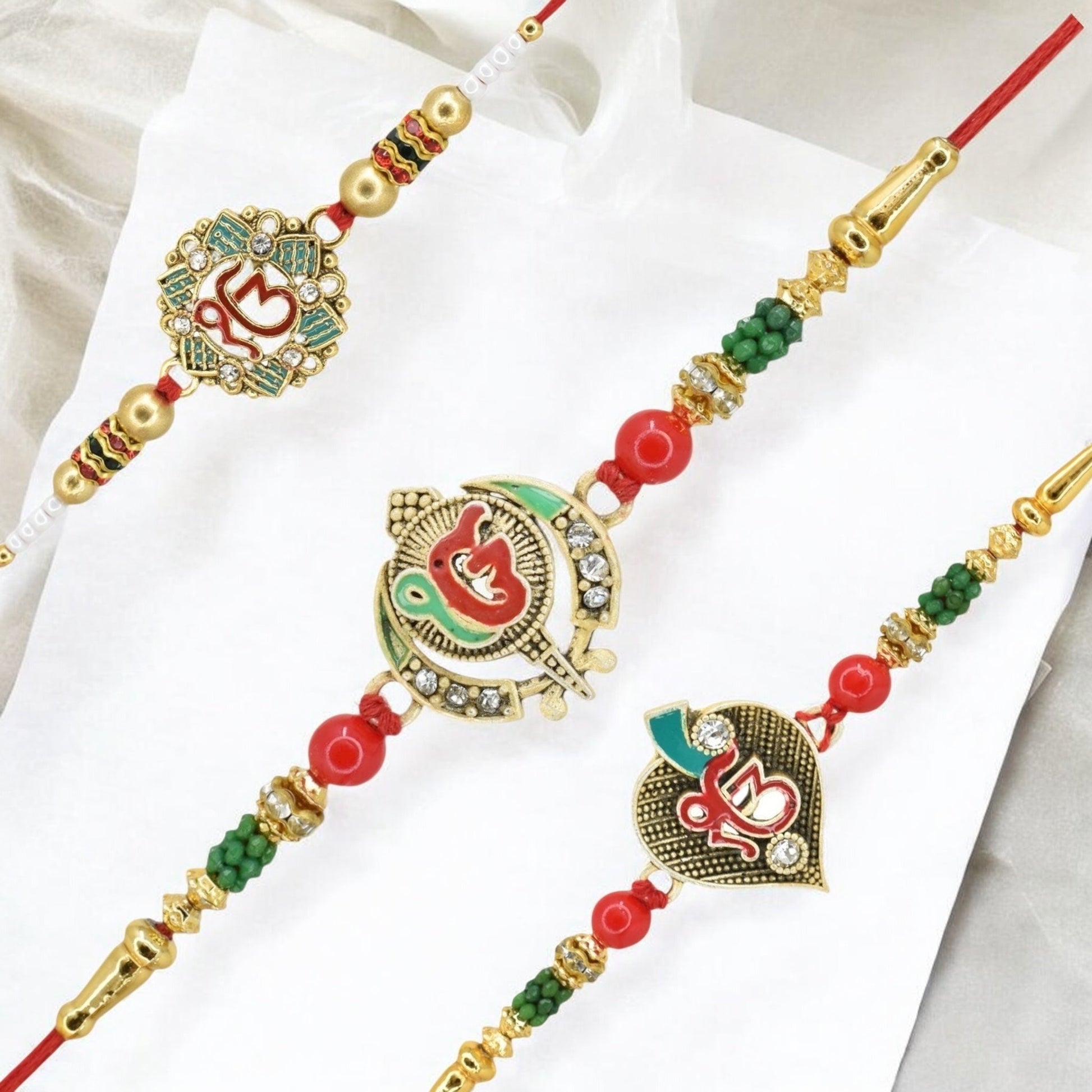 Rakhi with Greeting Card and Box