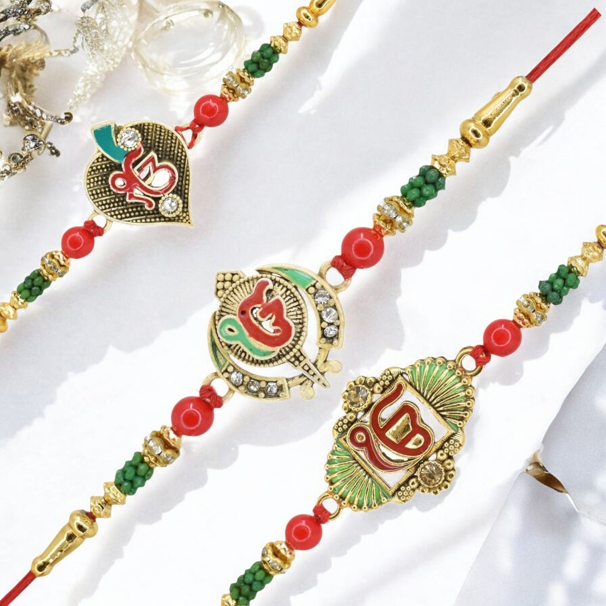 Rakhi with Greeting Card and Box