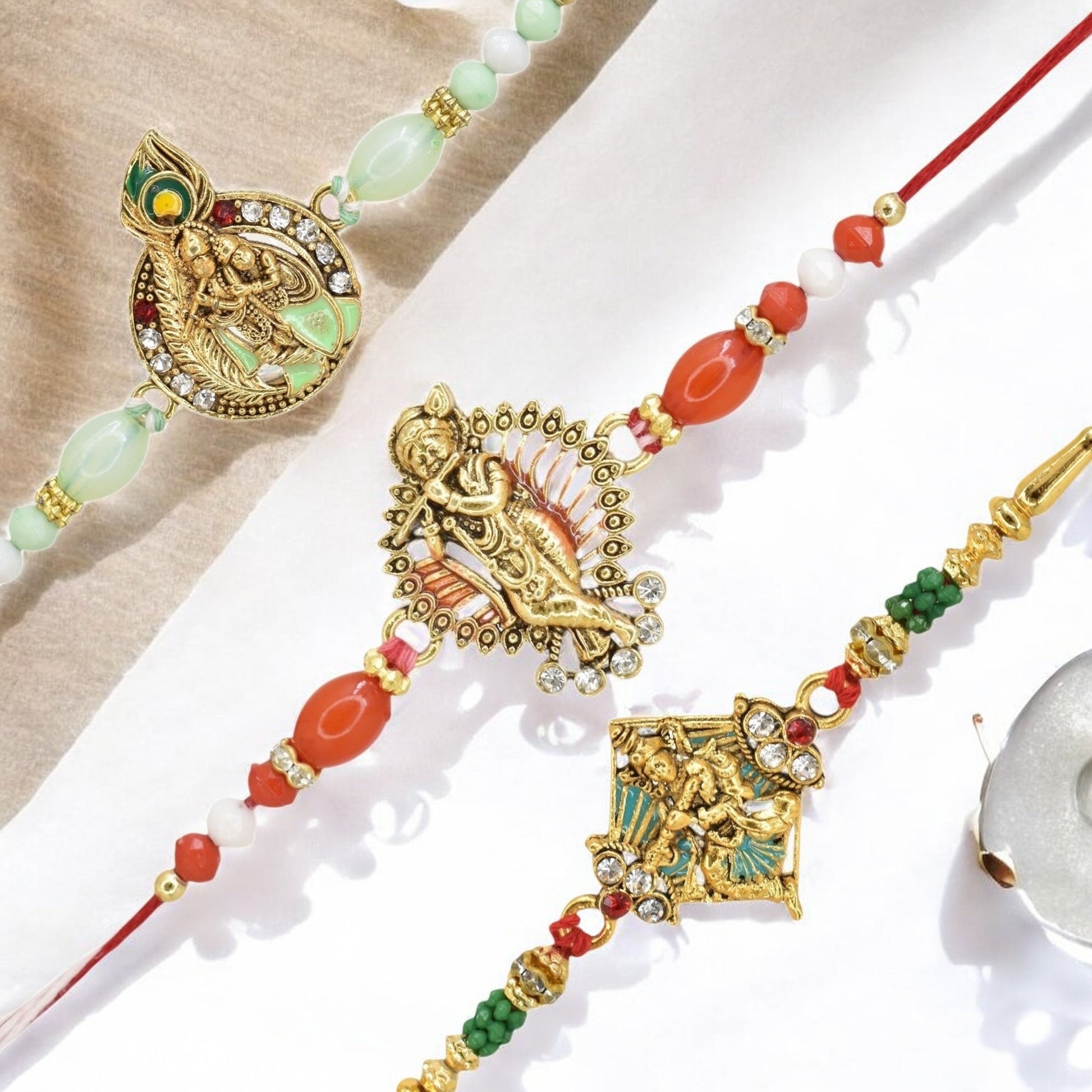 Rakhi with Greeting Card and Box