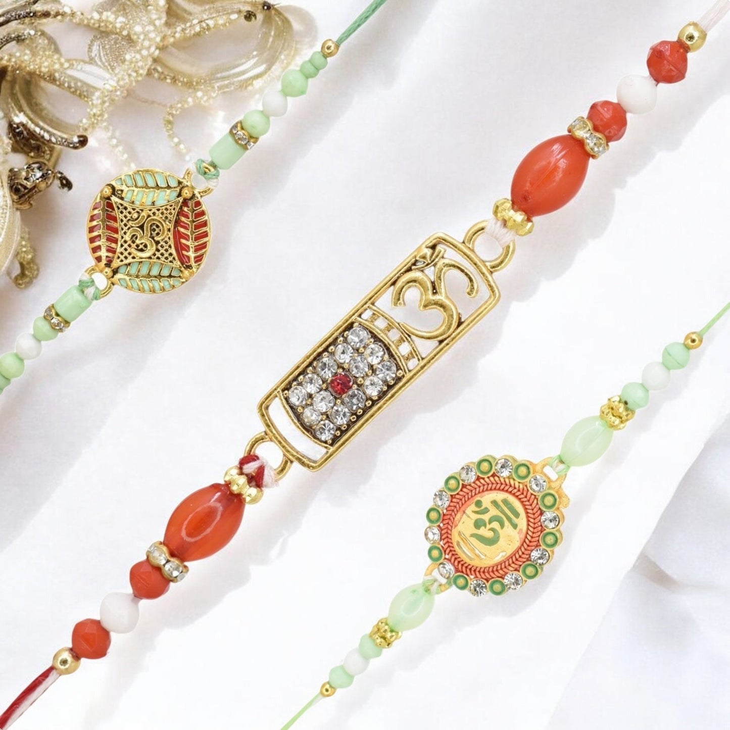 Rakhi with Greeting Card and Box