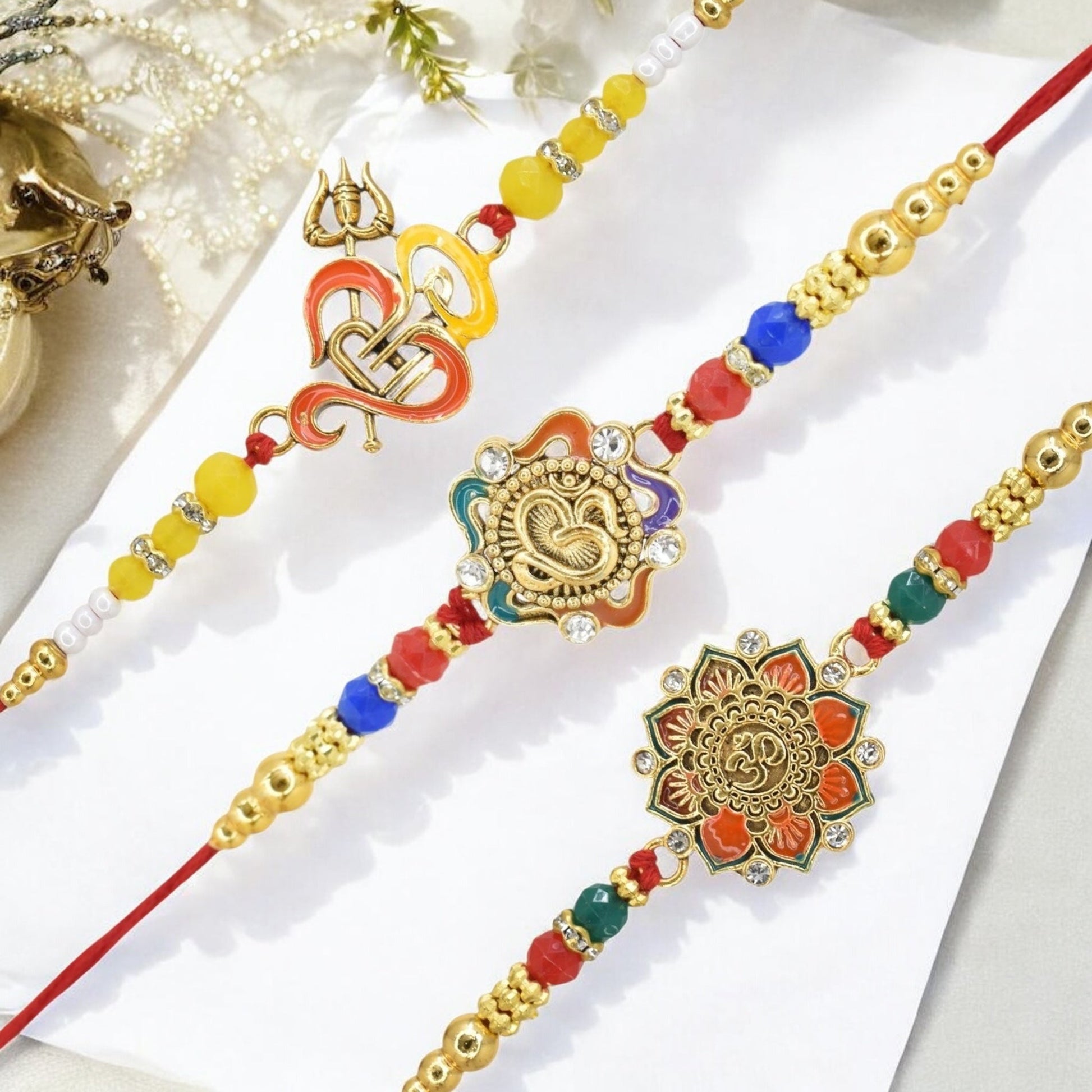 Rakhi with Greeting Card and Box