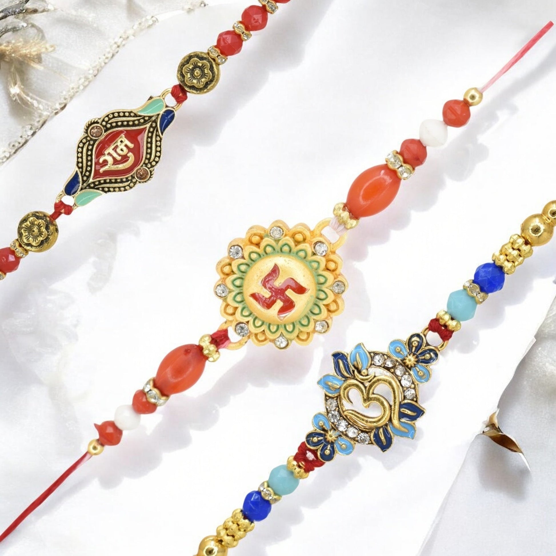 Rakhi with Greeting Card and Box