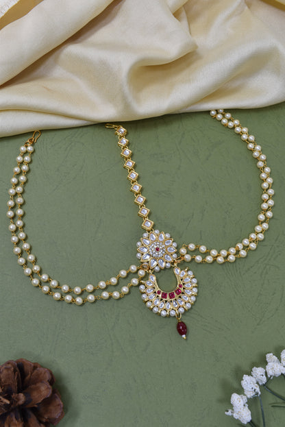 Traditional Kundan Maang Tikka