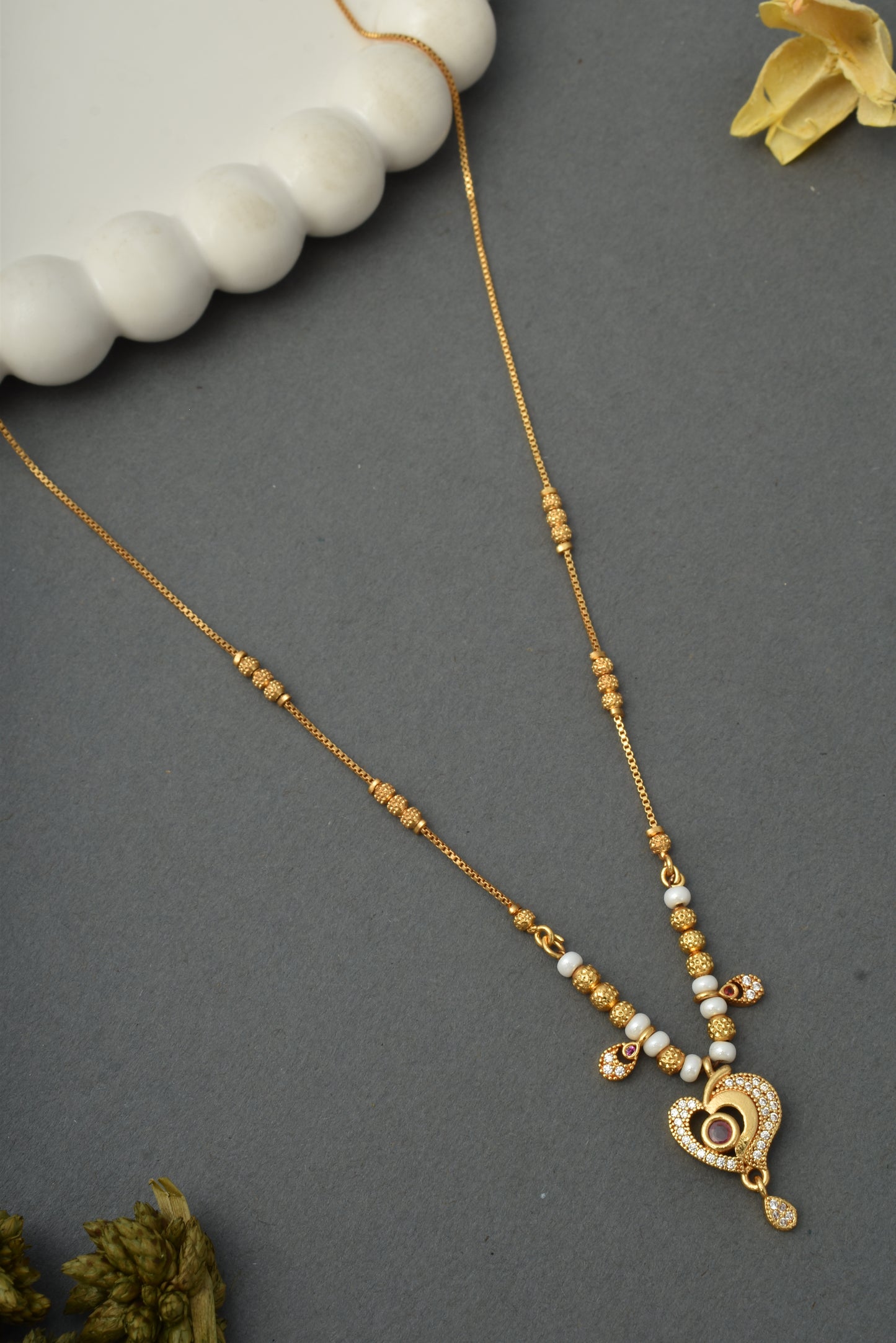 Ethnic Gold-Toned Tanmaniya Necklace for Women