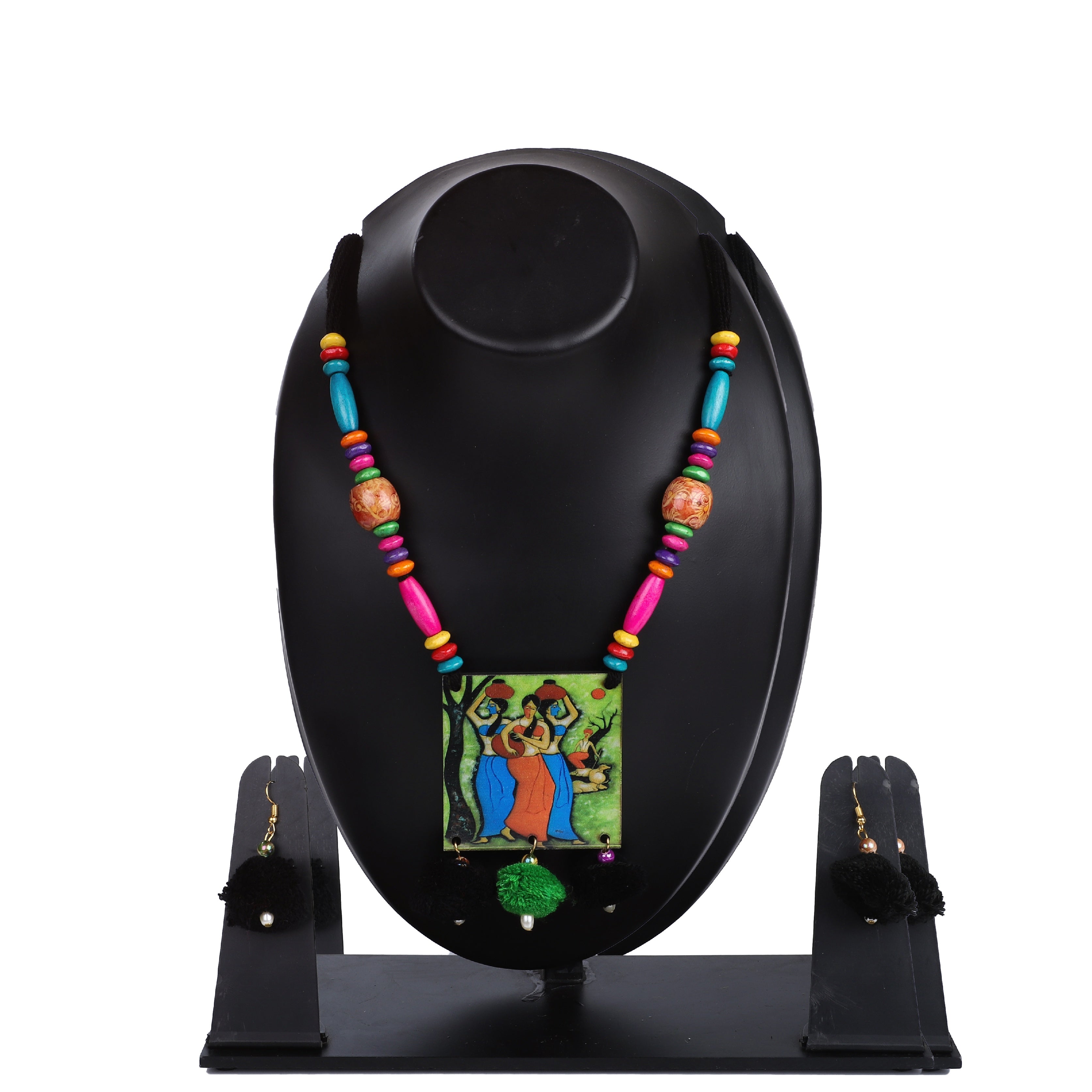 Indian Jewellery from Meira Jewellery:Necklace,Meira jewellery wooden pandel and beads set with earring