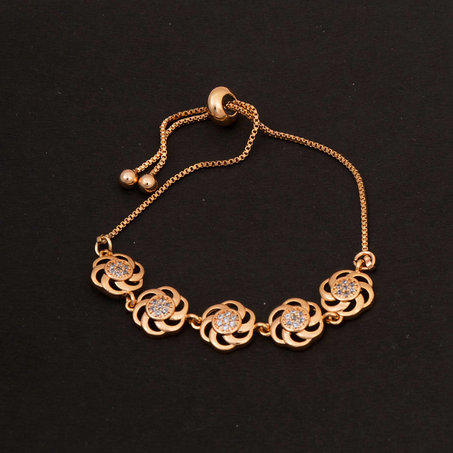 Rose Gold American Diamond Work Round Shape Bracelet