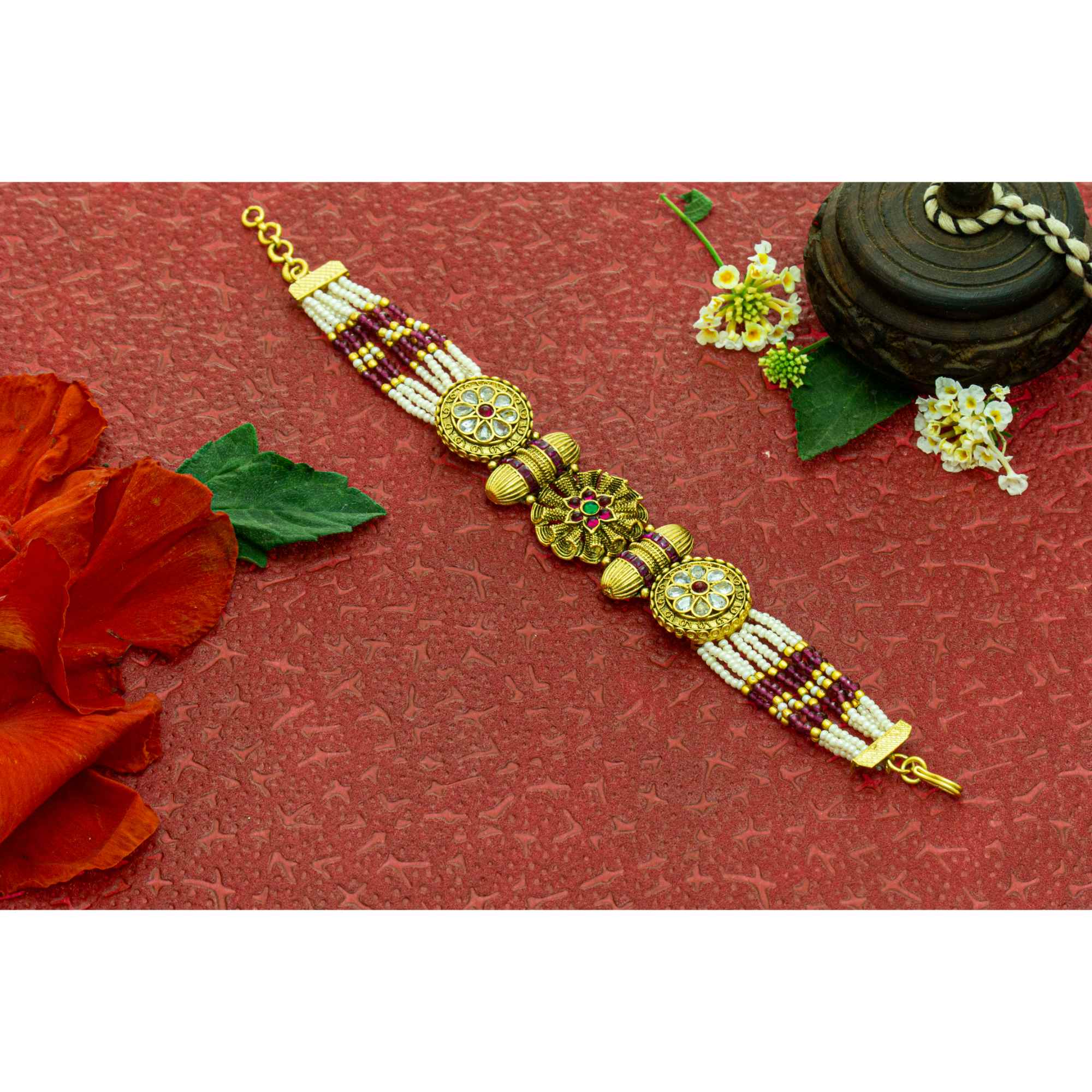 Antique High-Goldplated  Bracelate