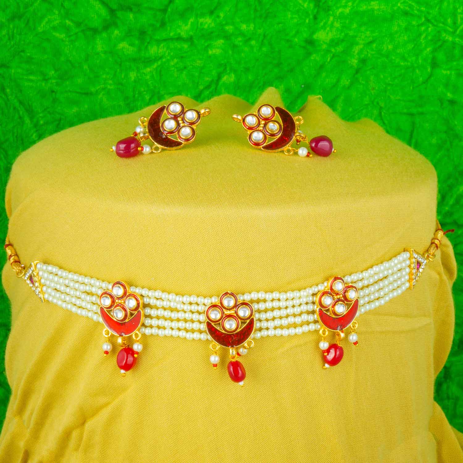 Royal Rajputi Moti Choker Chik Set