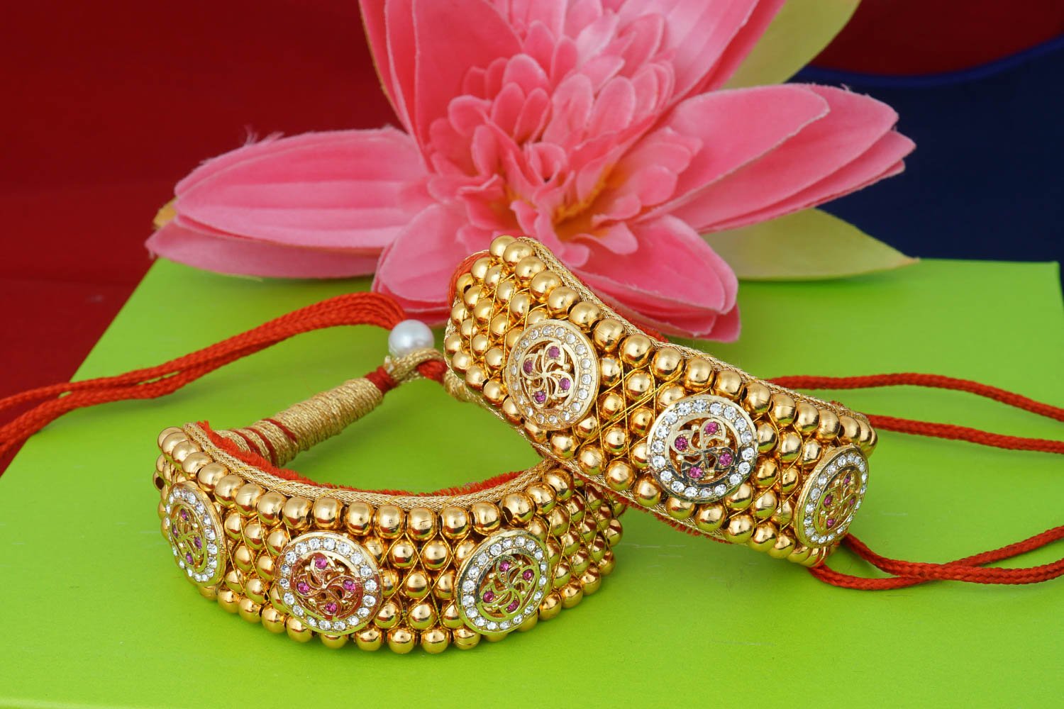 Royal Rajputi Punsi Pocchi Hand Bracelet